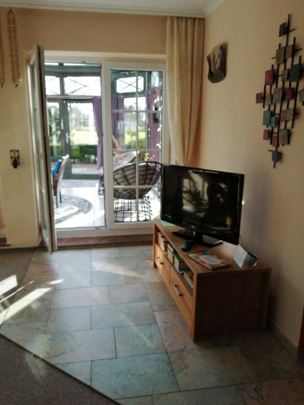 Haus-Schiffer-Ferienwohnung-Lilli Rhauderfehn Kültér fotó